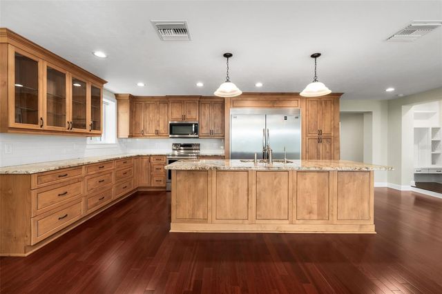 8026 NE 221ST STREET, Melrose, FL 32666