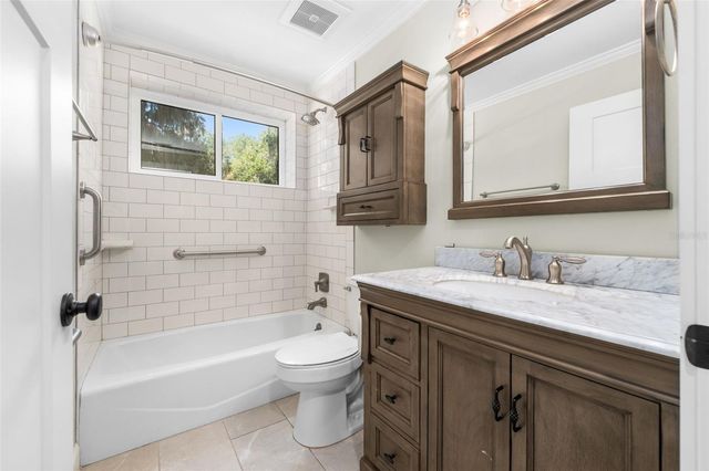8026 NE 221ST STREET, Melrose, FL 32666