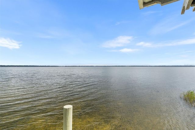 8026 NE 221ST STREET, Melrose, FL 32666