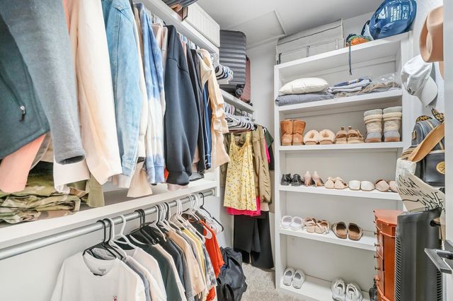 215 Martha Ave, Mulvane, KS 67110