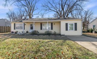215 Martha Ave, Mulvane, KS 67110