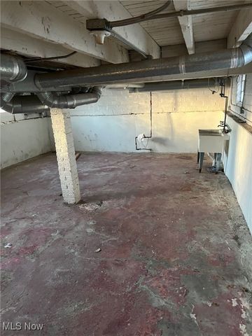 14022 Jenne Avenue, Cleveland, OH 44110