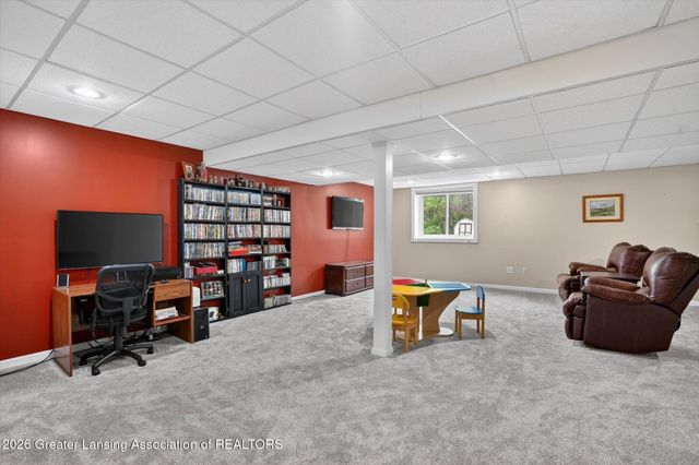 1075 Lacosta Drive, Dewitt, MI 48820
