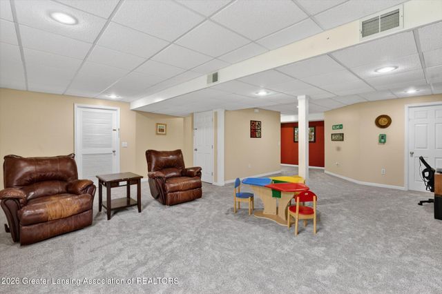 1075 Lacosta Drive, Dewitt, MI 48820