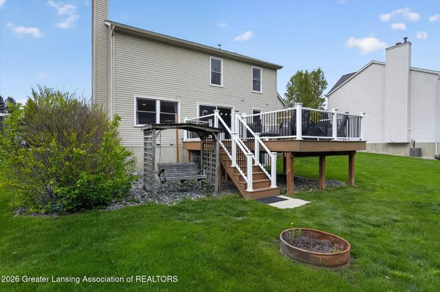 1075 Lacosta Drive, Dewitt, MI 48820