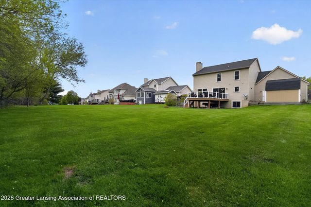 1075 Lacosta Drive, Dewitt, MI 48820