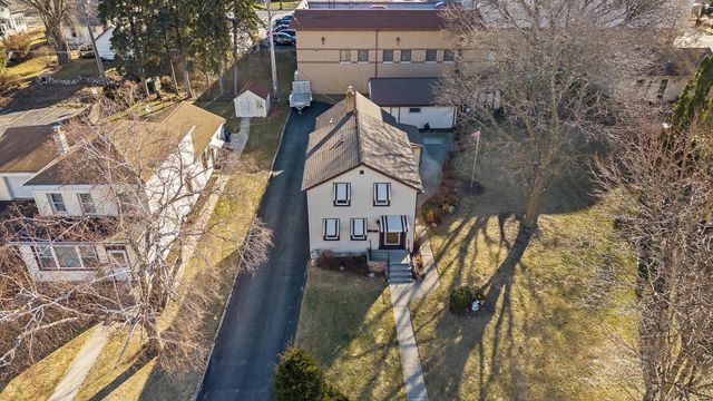 1424-1426 12th AVENUE, Grafton, WI 53024