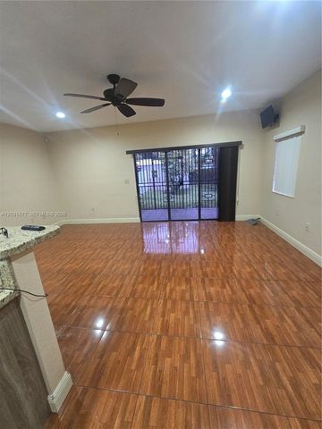 1461 SW 40th Terrace 1, Fort Lauderdale, FL 33317