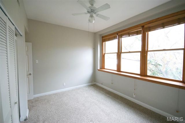 4910 Washington Blvd 2, St Louis, MO 63108
