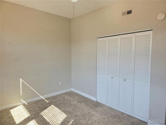 4910 Washington Blvd 2, St Louis, MO 63108
