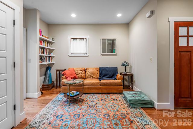 51 Westover Drive, Asheville, NC 28801