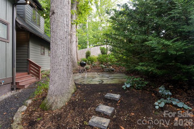 51 Westover Drive, Asheville, NC 28801