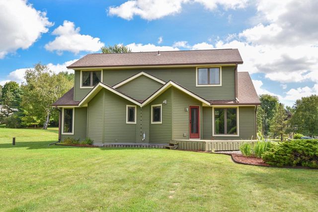 2975 Bogey LANE, Slinger, WI 53086