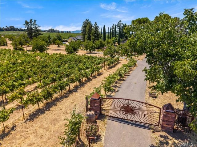 6675 Kelsey Creek Drive, Kelseyville, CA 95451