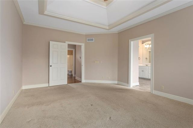 8915 94th Terrace, Kansas City, MO 64157