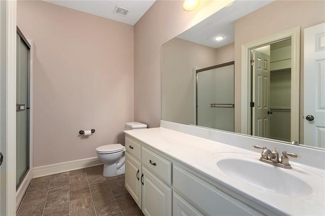 8915 94th Terrace, Kansas City, MO 64157