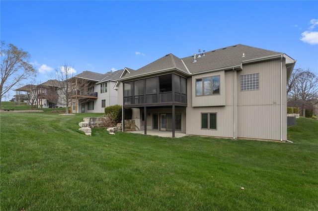 8915 94th Terrace, Kansas City, MO 64157