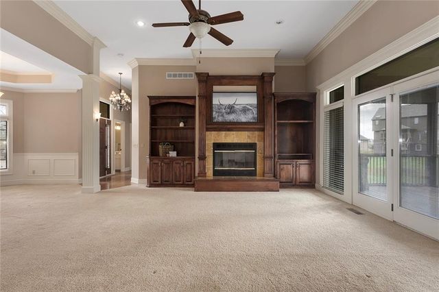 8915 94th Terrace, Kansas City, MO 64157