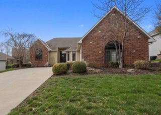 8915 94th Terrace, Kansas City, MO 64157