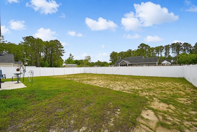 1015 S Highway 701, Loris, SC 29569