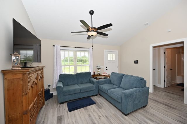 1015 S Highway 701, Loris, SC 29569