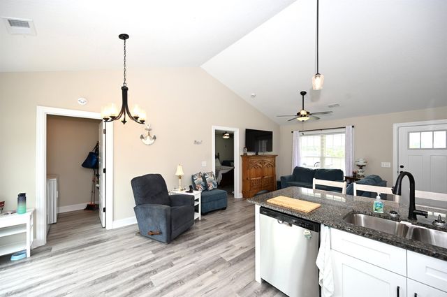 1015 S Highway 701, Loris, SC 29569
