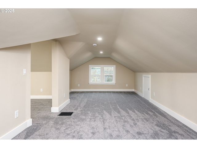 4728 Ne 30TH Ave, Portland, OR 97211