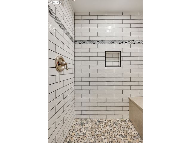 4728 Ne 30TH Ave, Portland, OR 97211