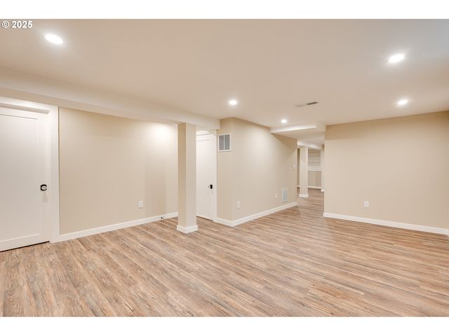 4728 Ne 30TH Ave, Portland, OR 97211