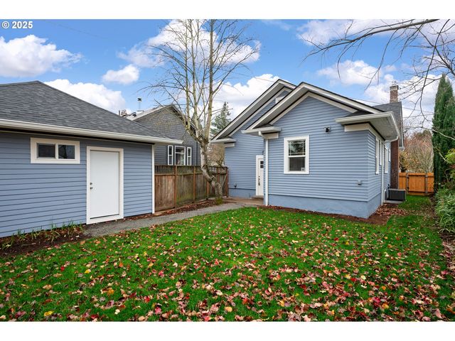4728 Ne 30TH Ave, Portland, OR 97211
