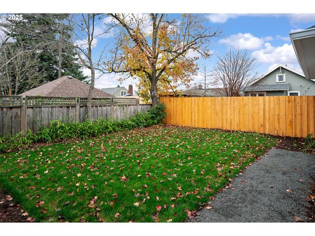 4728 Ne 30TH Ave, Portland, OR 97211