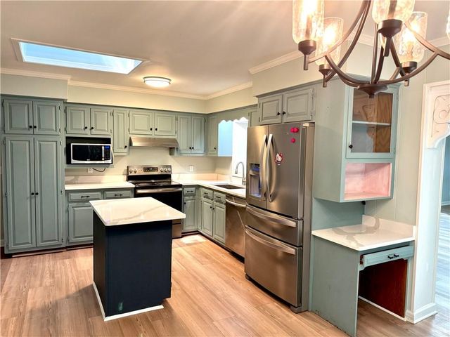 3120 Willow Avenue, Brunswick, GA 31520