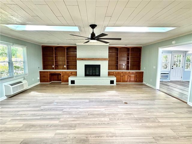 3120 Willow Avenue, Brunswick, GA 31520