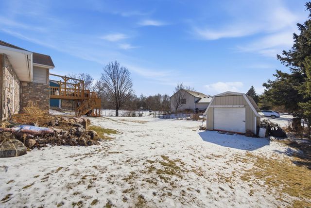 6121 Egg Lake Road N, Hugo, MN 55038