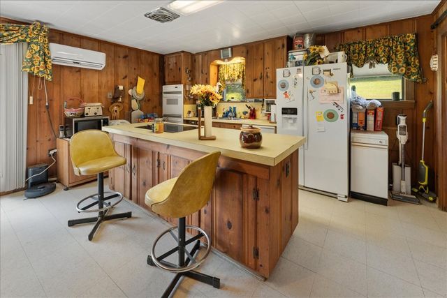 1027 County Road 3230, Quitman, TX 75783