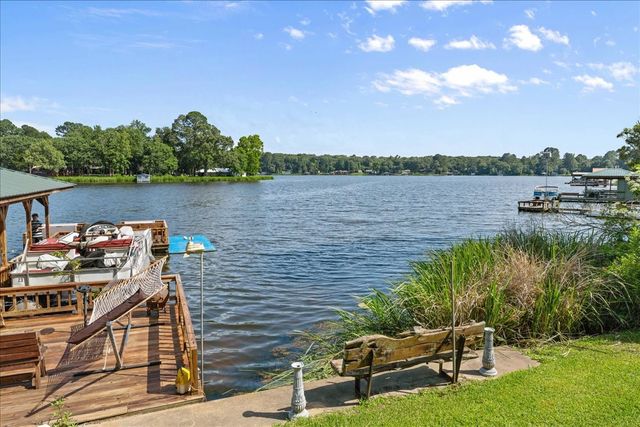 1027 County Road 3230, Quitman, TX 75783