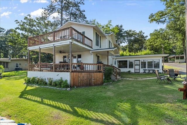 1027 County Road 3230, Quitman, TX 75783