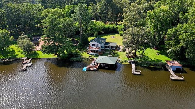 1027 County Road 3230, Quitman, TX 75783