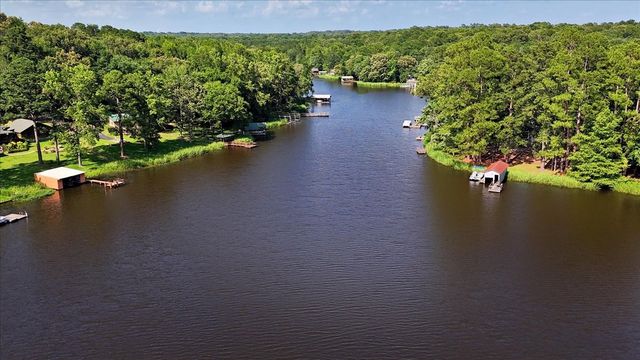 1027 County Road 3230, Quitman, TX 75783