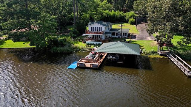 1027 County Road 3230, Quitman, TX 75783