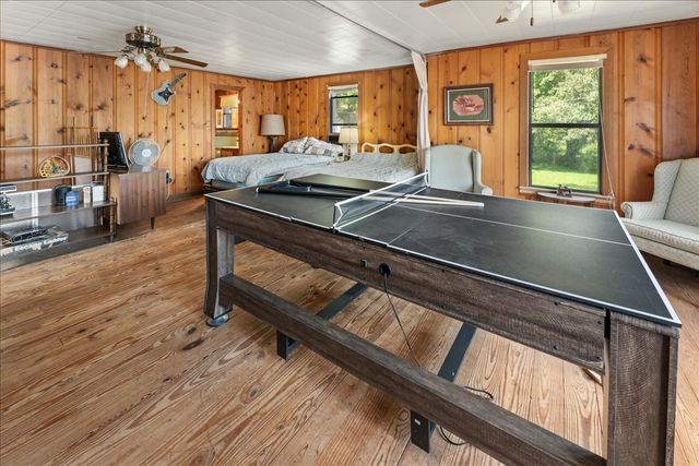 1027 County Road 3230, Quitman, TX 75783