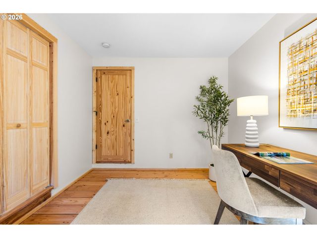 24745 HIDDEN VALLEY Rd, Philomath, OR 97370