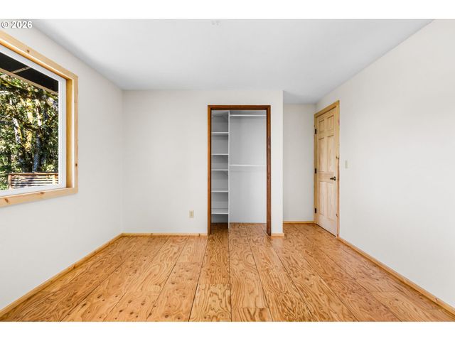 24745 HIDDEN VALLEY Rd, Philomath, OR 97370