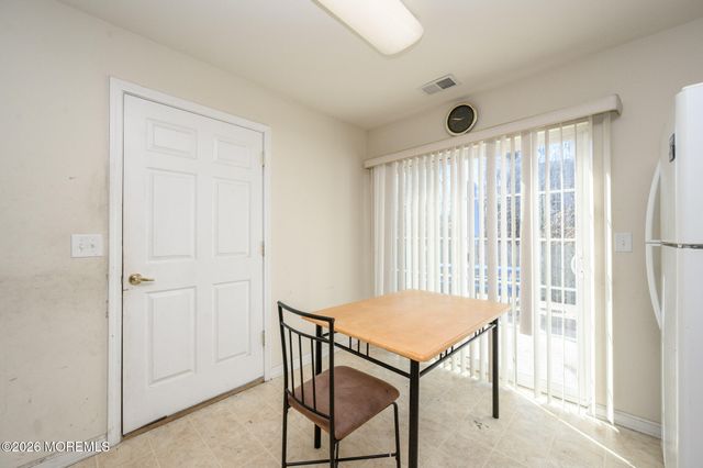 202 3rd Avenue, Toms River, NJ 08757