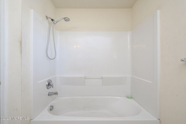 202 3rd Avenue, Toms River, NJ 08757