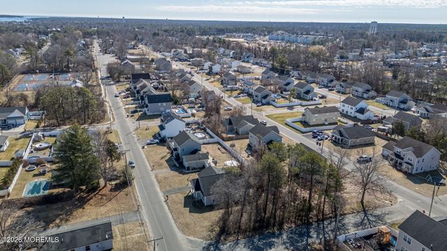 202 3rd Avenue, Toms River, NJ 08757