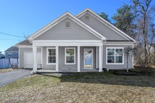 202 3rd Avenue, Toms River, NJ 08757