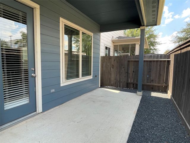 10418 Quiet Courtyard Road, Houston, TX 77043