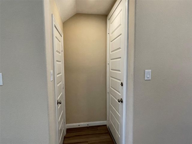 10418 Quiet Courtyard Road, Houston, TX 77043