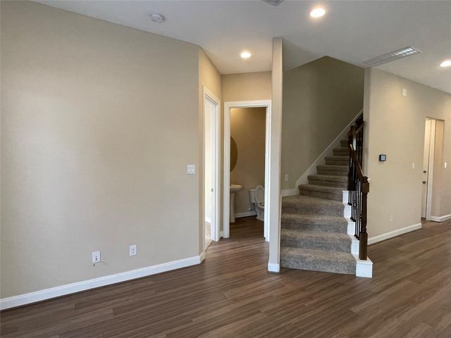 10418 Quiet Courtyard Road, Houston, TX 77043